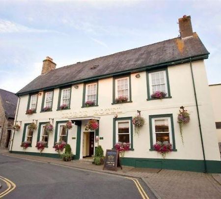 The George Hotel Wetherspoon Brecon Dış mekan fotoğraf